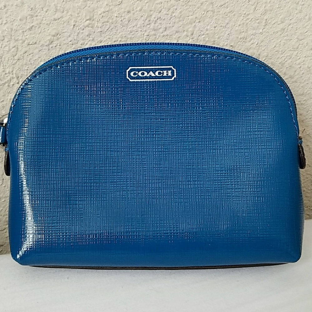 Authentic Coach small Cosmetic case, Like New!